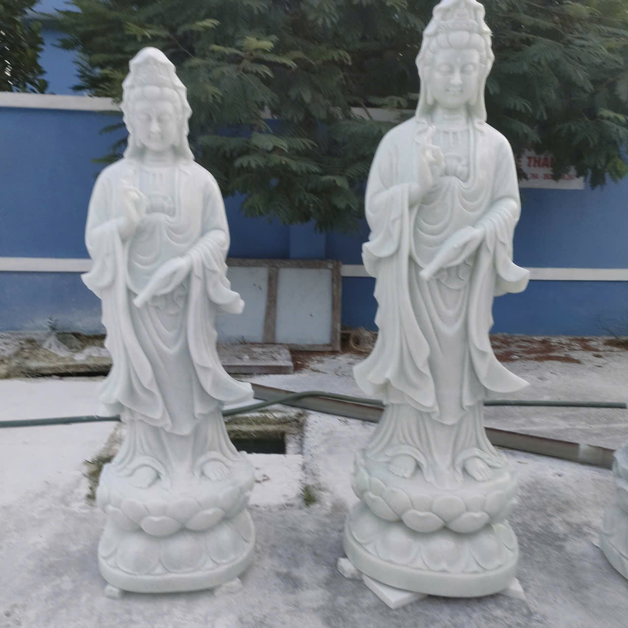 Tượng đá Địa Tạng Bồ Tát