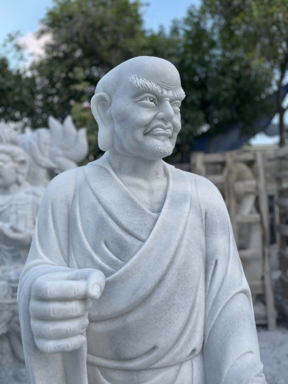 Tượng hộ pháp