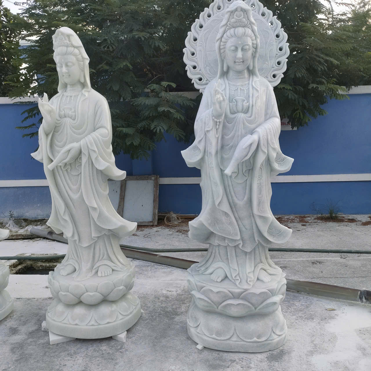 Tượng đá Địa Tạng Bồ Tát