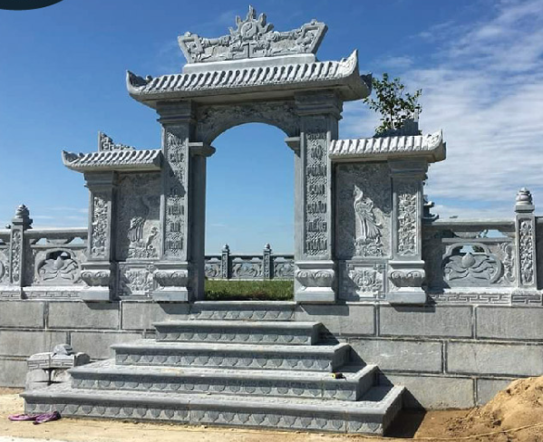 Cổng lăng mộ đá